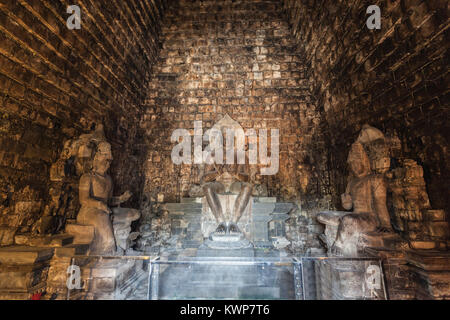 Mendut Temple interior. Mendut is a buddhist temple in Central Java, Indonesia. Stock Photo