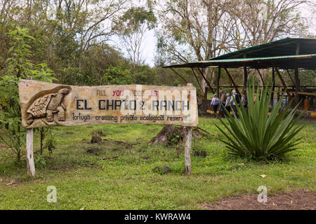 El Chato ranch tourist destination on Santa cruz for tourists to