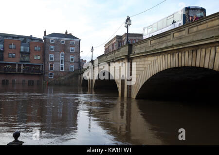 York, UK. 5th Jan, 2018. River Ouse oozes over the riverbank in York causing flooding after storm Eleanor Credit: Keith Larby/Alamy Live News Stock Photo