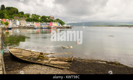 The famous colourful houses lining the main waterfront street of the village of Tobermory on the Isle of Mull in the Highlands of Scotland. Stock Photo