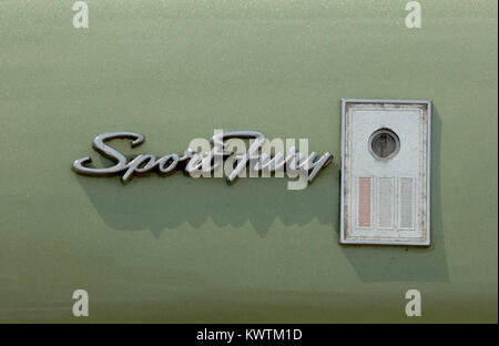 1970 Plymouth Sport Fury classic American Mopar muscle car
