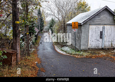 These back lanes of Sudbury go back to the very beginings of the city Stock Photo