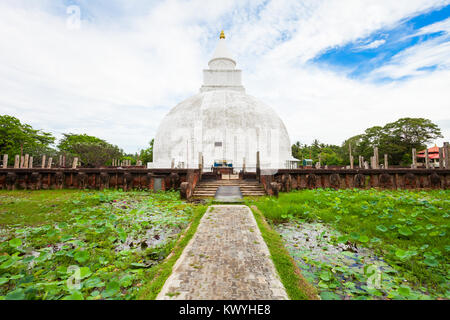 Yatala Vehera or Yatala Wehera is an ancient buddhist stupa located in Thissamaharama city, Sri Lanka Stock Photo