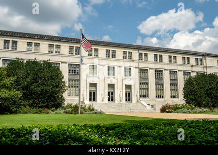 Department of the Interior South Building, 1951 Constitution Avenue NW, Washington DC Stock Photo