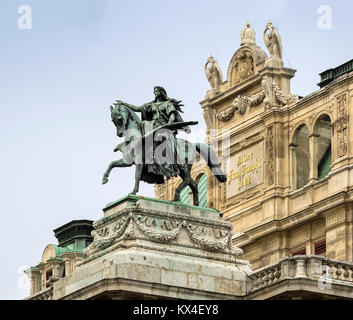 VIENNA, AUSTRIA - DECEMBER 04, 2017:  Statue of one of Erato’s two winged horses (by Ernst Hähnel) on the main facade of the Vienna State Opera House Stock Photo