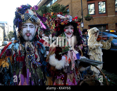 London UK Sunday 07 January 2018 The Lions Part  group presented the Twelfth Night of Christmas. The annual celebration mixing ancient Midwinter seasonal customs and contemporary fun,that see characters such as the Holy Man of the Thames who will bring the green man ,decked in green foliage resembling a tree,King Bean and Queen Pea,St George,and the mayor of Southwark Charlie Smith.The Fun started at Shakespeare's Globe Theater,and finished at the George Inn in High St Borough ,with plenty of cheer, and a good time ,for all those who attended@Paul Quezada-Neiman/Alamy Live News Stock Photo