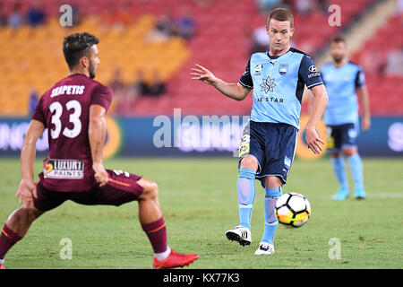 Brisbane, QUEENSLAND, AUSTRALIA. 8th Jan, 2018. Brandon O'Neill of Sydney (13) passes the ball during the round fifteen Hyundai A-League match between the Brisbane Roar and Sydney FC at Suncorp Stadium on Monday, January 8, 2018 in Brisbane, Australia. Credit: Albert Perez/ZUMA Wire/Alamy Live News Stock Photo