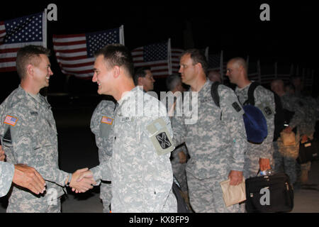 US army farewell before leaving for deployment Stock Photo