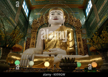 Big buddha in buddhist temple on Sagaing Hill, Mandalay, Myanmar Stock Photo