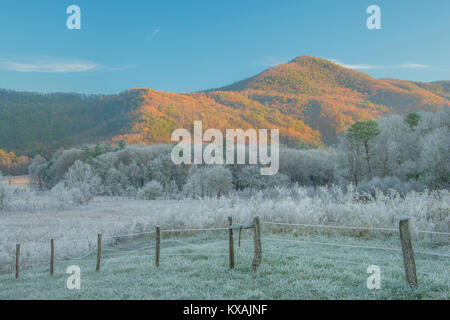 Cade's Cove, Great Smoky Mountain NP, Tennessee, USA by Bill Lea/Dembinsky Photo Assoc Stock Photo