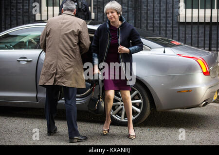 London, UK. 8th January, 2018. Prime Minister Theresa May arrives at 10 Downing Street from her Parliamentary constituency of Maidenhead to carry out a Cabinet reshuffle. Credit: Mark Kerrison/Alamy Live News Stock Photo
