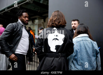 Spanish professional footballer Hector Bellerin wears Gucci shoes during  the Autumn/ Winter 2018 London Fashion Week outside the BFC Show Space,  London Stock Photo - Alamy