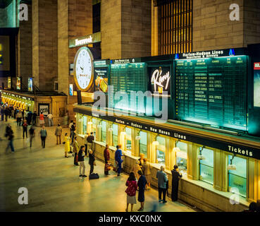 New York 1980s, Grand Central Terminal train station, main concourse, tickets windows, Manhattan, New York City, NY, NYC, USA, Stock Photo