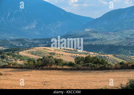 Landscape along the road from Pietranico to Torre de Passeri (Pescara, Abruzzi, Italy) at summer Stock Photo
