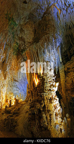 Stalactites and stalactites in the dripstone cave Aranui Cave,Waitomo Caves,Waikato,North Island,New Zealand Stock Photo