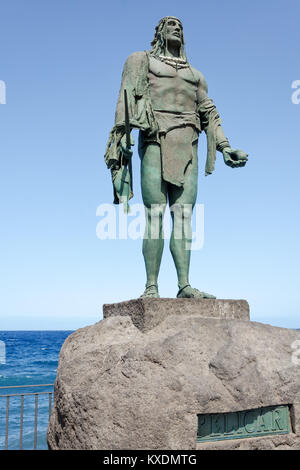 Statue of Pelicar, a Guanche chief or a mencey, part of the nine statues of pre-Hispanic kings situated in Plaza de la Patrona de Canarias, in Candela Stock Photo