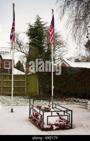 UK, England, Cheshire, Nantwich, Memorial to 1st Lt Arthur Brown, who crashed his US Air Force Thunderbolt fighter plane away from the town Stock Photo