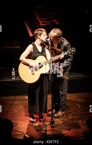 The British husband and wife musical duo Trevor Moss & Hannah-Lou