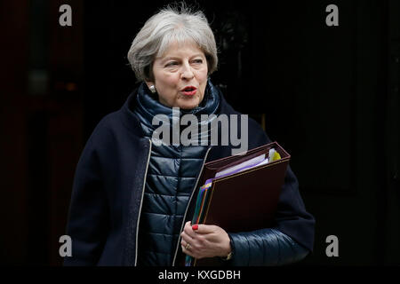 London, UK. 10th Jan, 2018. British Prime Minister Theresa May leaves 10 Downing street for Prime Minister's Questions at the House of Commons, in London, UK, on Jan. 10, 2018. Credit: Tim Ireland/Xinhua/Alamy Live News Stock Photo