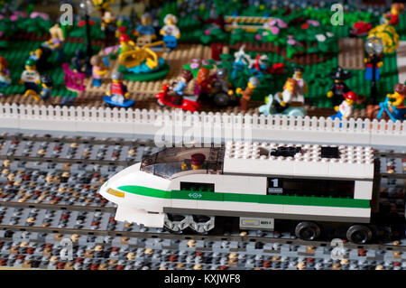 Treno lego immagini e fotografie stock ad alta risoluzione - Alamy