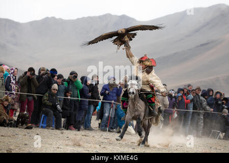 jaket golden eagle