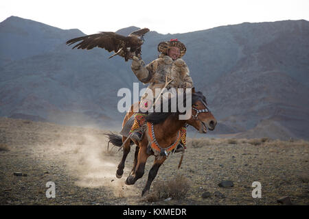 Golden eagle hunter Kazakh eagle festival Bayan Ölgii Ulgii Stock Photo