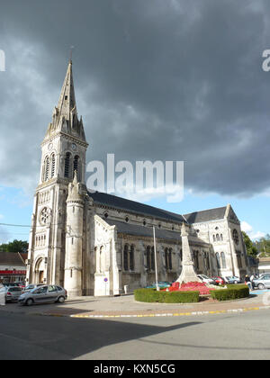 Blendecques (Pas-de-Calais, Fr) église Saint-Colombe (04) Stock Photo