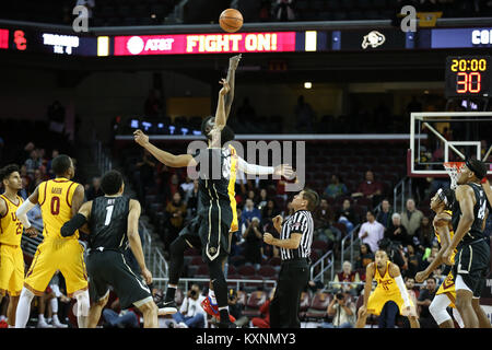 Los Angeles, CA, USA. 10th Jan, 2018. Opening tip during the Colorado Buffaloes vs USC Trojans at Galen Center on January 10, 2018. (Photo by Jevone Moore/Cal Sport Media) Credit: csm/Alamy Live News Stock Photo