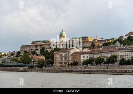Horizontal view of Buda Castle in Budapest Stock Photo - Alamy