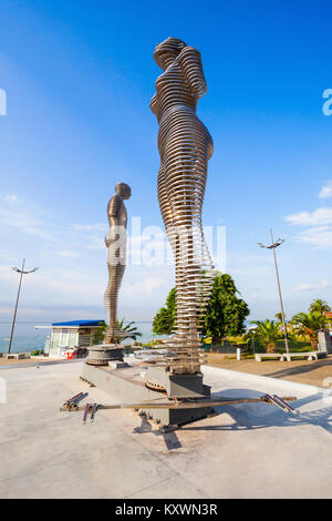 BATUMI, GEORGIA - SEPTEMBER 22, 2015: Moving metal sculpture 'Ali and Nino' (old name 'Man and Woman') by Tamara Kvesitadze in Batumi, Adjara region o Stock Photo