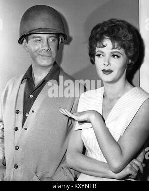 PETE AND GLADYS, Cara Williams, 1960-62 Stock Photo - Alamy