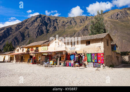 OLLANTAYTAMBO, PERU - MAY 24, 2015: Souvenir store in Ollantaytambo, Peru. Stock Photo