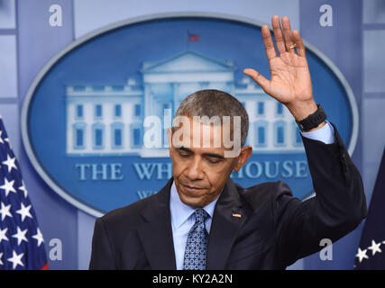 Beijing, USA. 18th Jan, 2017. Barack Obama gestures during his final press conference as U.S. President at the White House in Washington, DC, the United States, Jan. 18, 2017. Credit: Yin Bogu/Xinhua/Alamy Live News Stock Photo