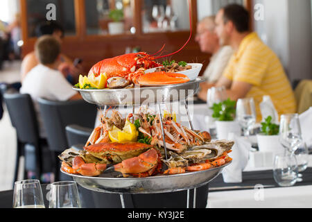 Platter of seafood, restaurant 'Le Homard Gourmand' in Fort Mahon, cook, chef Jackie Masse. Stock Photo