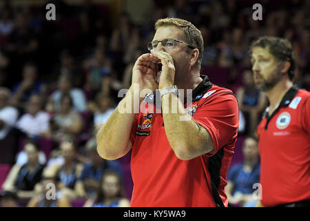 Brisbane, Quensland, Australia. 14th Jan, 2018. Perth Wildcats head coach Trevor Gleeson shouts instructions during the round fourteen NBL match between the Brisbane Bullets and the Perth Wildcats at the Brisbane Convention and Exhibition Centre on January 14, 2018 in Brisbane, Australia. Credit: Albert Perez/ZUMA Wire/Alamy Live News Stock Photo