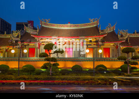 Hsing Tian Kong in taipei at night Stock Photo