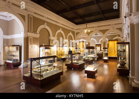 COLOMBO, SRI LANKA - FEBRUARY 27, 2017: Exhibits inside the National Museum of Colombo, Sri Lanka. Sri Lanka National Museum is the largest museum in  Stock Photo