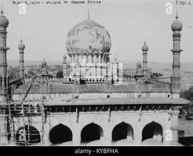 Mosque of Ibrahim Rozza, Bijapur in the early 1900s Stock Photo