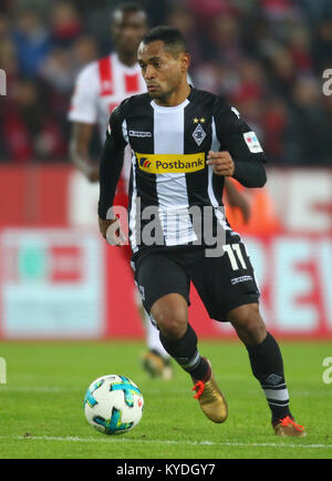 Koeln, Germany. 14th Jan, 2018. Cologne, Germany, January 14 2018, Bundesliga, matchday 18, 1. FC Koeln vs Borussia Moenchengladbach: Raffael (Moenchengladbach) controls the ball. Credit: Juergen Schwarz/Alamy Live News Stock Photo