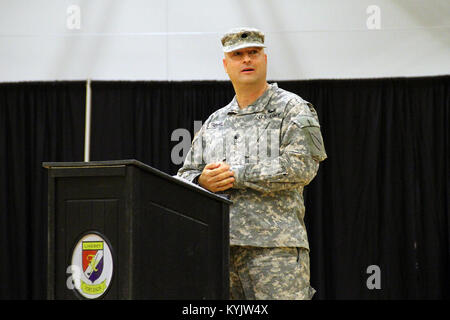 Maj. Timothy Starke takes charge of the 198th Military Police Battalion ...