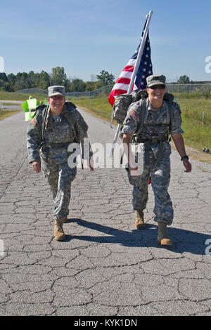 Kentucky National Guardsmen participated in a 22km buddy ruck march for ...