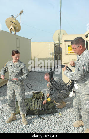 Soldiers of the Kentucky National Guard's 63rd Theater Aviation Brigade participates in Exercise Vibrant Response at training areas in southern Indiana, July, 2013. (U.S. Army National Guard photo by Capt. Daniel VanHorn) Stock Photo