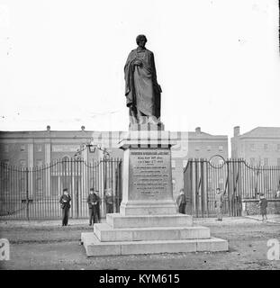 Statue of Frederick, east of Belfast, d1858, College Square, Belfast, 37110544140 o Stock Photo