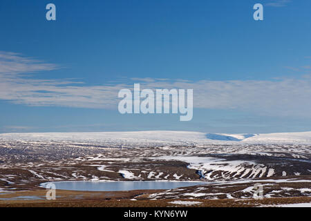 View over the mountain range Lambafjöll / Lambafjoell in winter, Northeastern Region / Norðurland eystra, Iceland Stock Photo