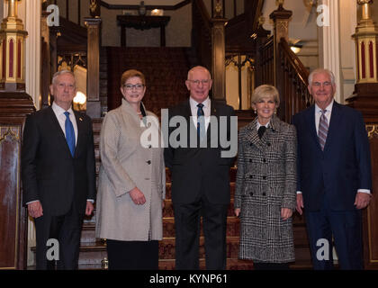 U.S. Secretary of State Rex Tillerson poses for a photo with U.S. Secretary of Defense James Mattis, Australian Minister Defense Marise Payne Minister for Defence, Australia Gen. David Hurley AC DSC (Ret'd), Governor of New South Wales, and Australian Foreign Minister Julie Bishop at the NSW Government House ahead of AUSMIN 2017 in Sydney, Australia, on June 5, 2017. [State Department Photo/ ] Secretary Tillerson Poses for a Photo With his Counterparts Before 34259474924 o Stock Photo