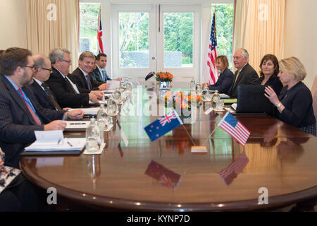 U.S. Secretary of State Rex Tillerson meets with New Zealander officials, including Prime Minister Bill English and Foreign Minister Gerry Brownlee, in Wellington, New Zealand, on June 6, 2017. Secretary Tillerson Meets With New Zealander Prime Minister English and 35128630765 o Stock Photo