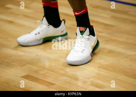 Los Angeles, CA, USA. 15th Jan, 2018. Houston Rockets forward Tarik Black (28) shoes for the Houston Rockets vs Los Angeles Clippers at Staples Center on January 15, 2018. (Photo by Jevone Moore/Cal Sport Media) Credit: csm/Alamy Live News Stock Photo