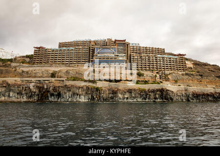 Amadores, Gran Canaria in Spain - December 16, 2017: Gloria Palace hotel, seen from the sea. Cloudy sky. Stock Photo