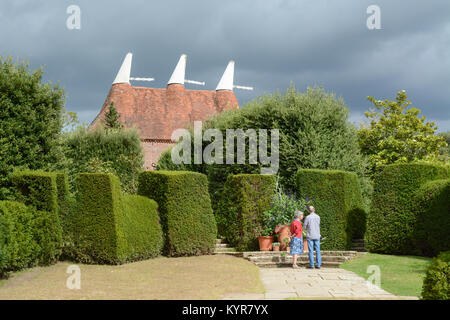 Oast House at Great Dixter House and Gardens, Northiam, Rye, East Sussex, England, UK Stock Photo
