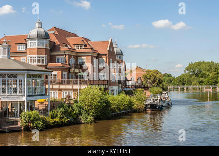 Riverscape at Thames River at Eton and Windsor, Berkshire, England Stock Photo